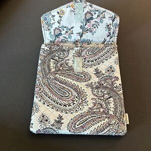Vera Bradley Tech Sleeve